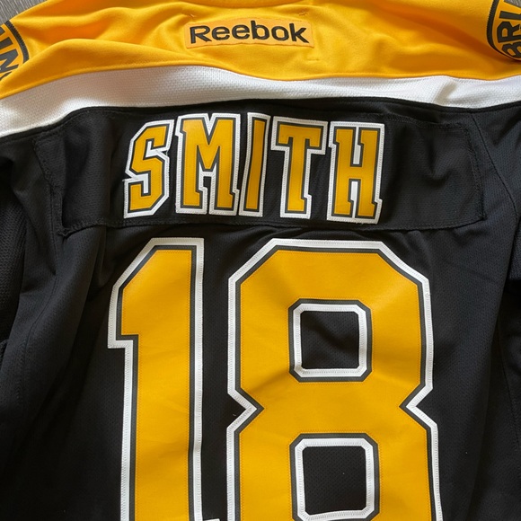 Boston Bruins Jersey - Picture 6 of 7